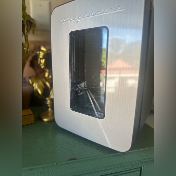 Stainless mini fridge - Picture 1 of 4